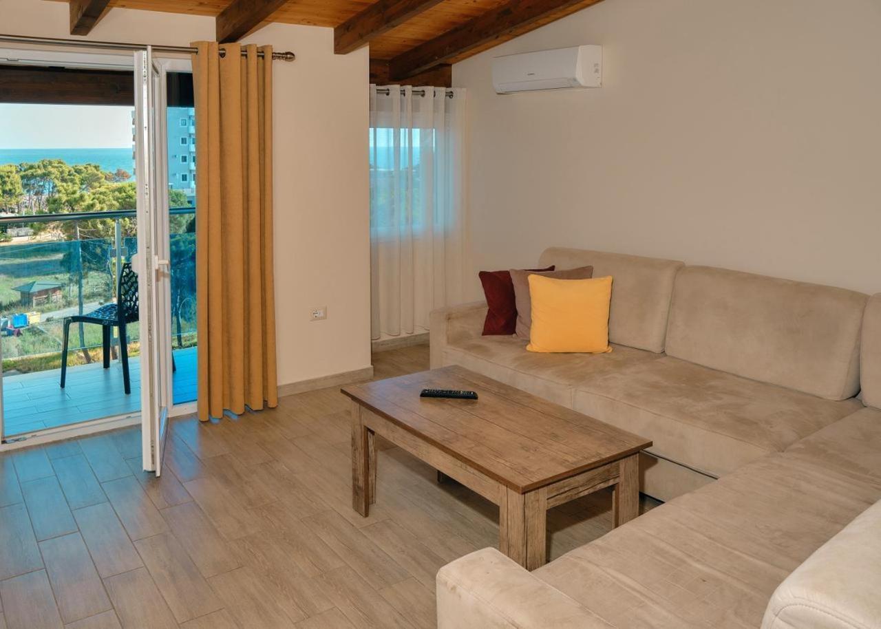 Center Park Hotel Velipojë